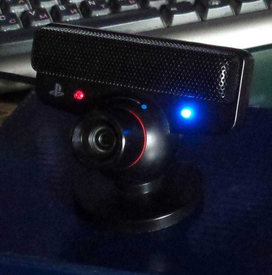 Для PS3 – камера PlayStation Eye (SLEH-00448)