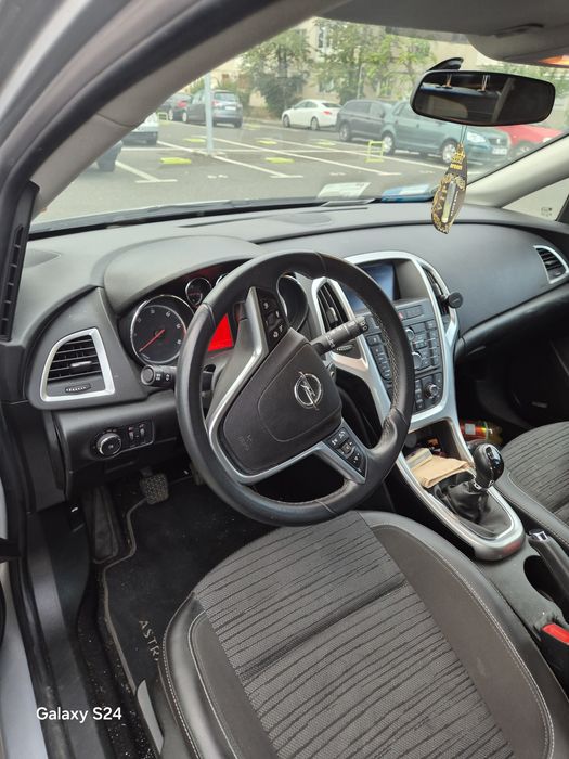 Vand Opel Astra J