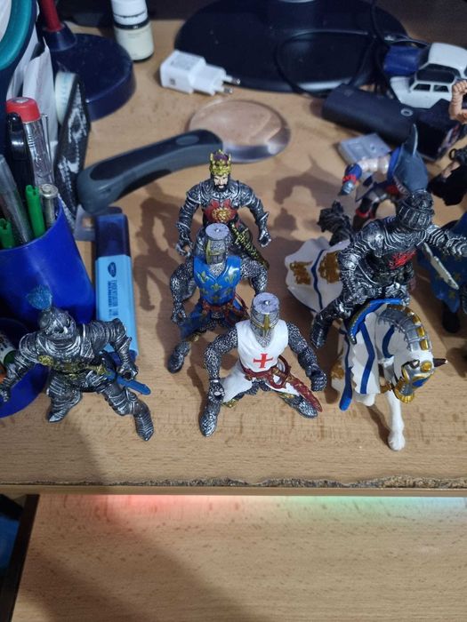 Figurine papo  regele arthur si altii