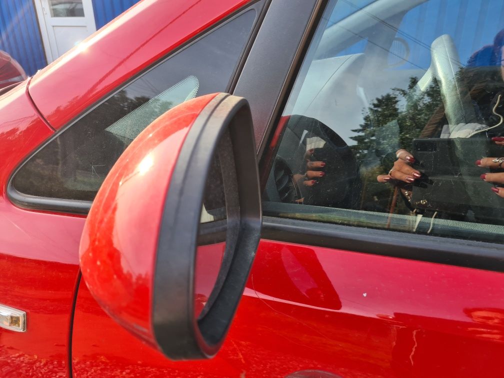 Oglinda rosie z547 stanga dreapta Opel Corsa E