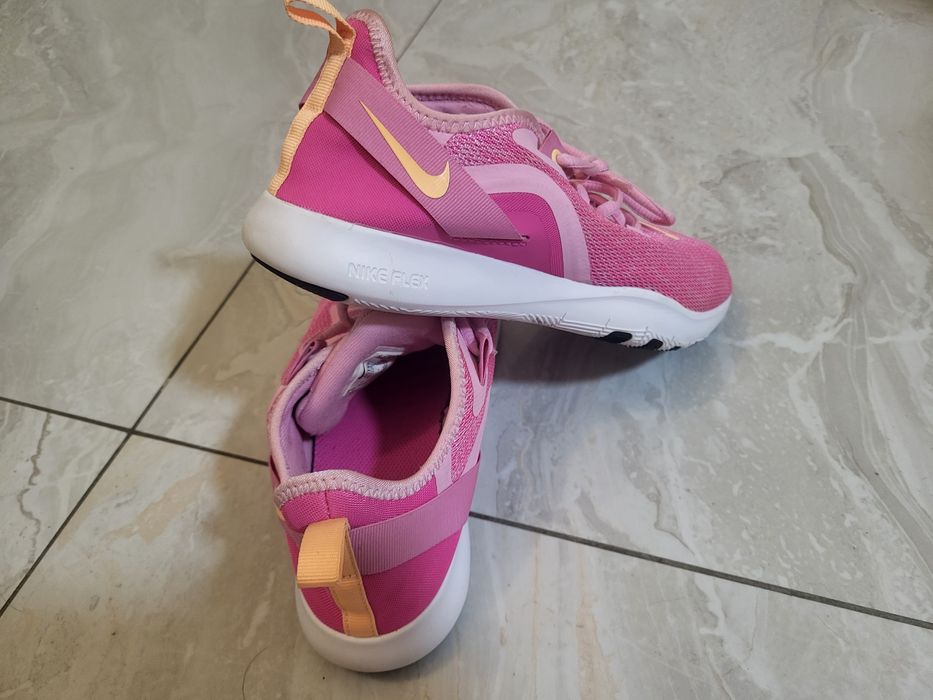 Nike tr9 flex 38.5