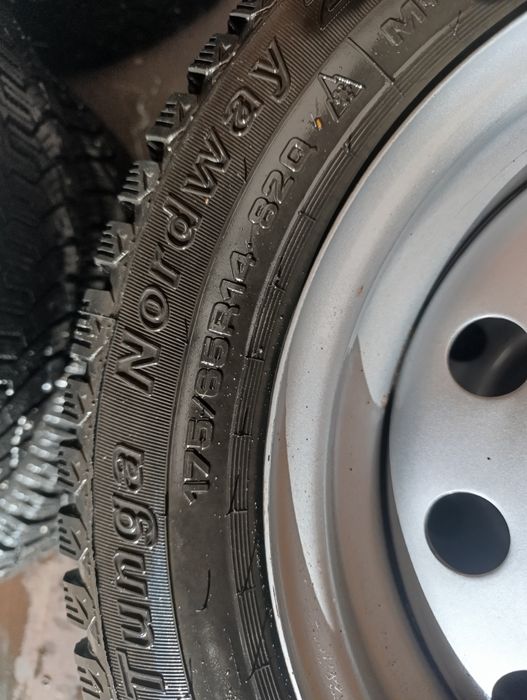 Колеса зима в сборе на ваз 4*98 на 14,