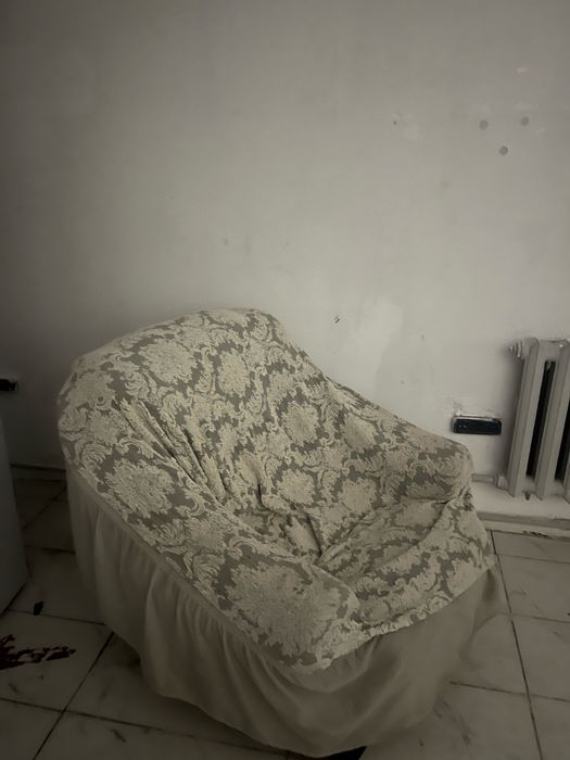 Продается диван в хорошем состояний