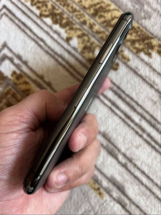 iPhone 11 pro 64/100