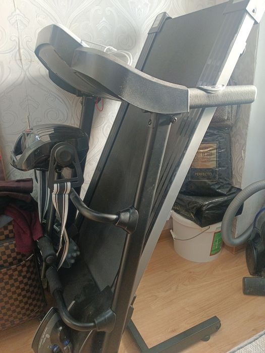 Беговая дорожка .