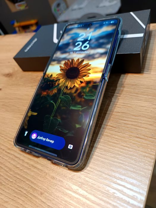 Samsung galaxy flip 7