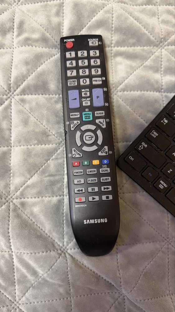 Дистанционно и клавиатура за  телевиор Samsung