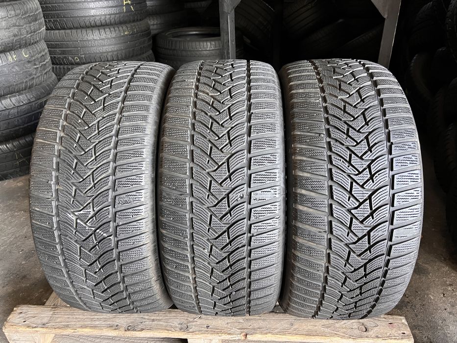3 anvelope iarna 245/45/17 , Dunlop , 6.5 mm