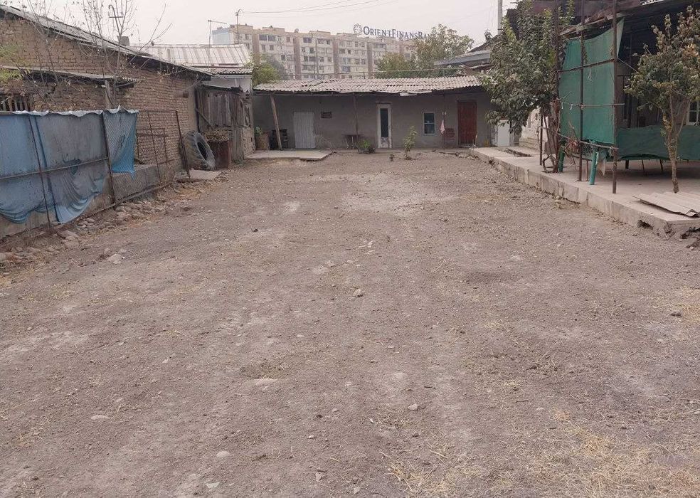 Yer sotiladi 5 so'tix Yashnabod 40-letda