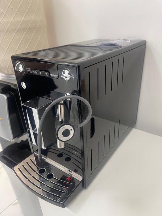 Кофемашина/Кофеварка