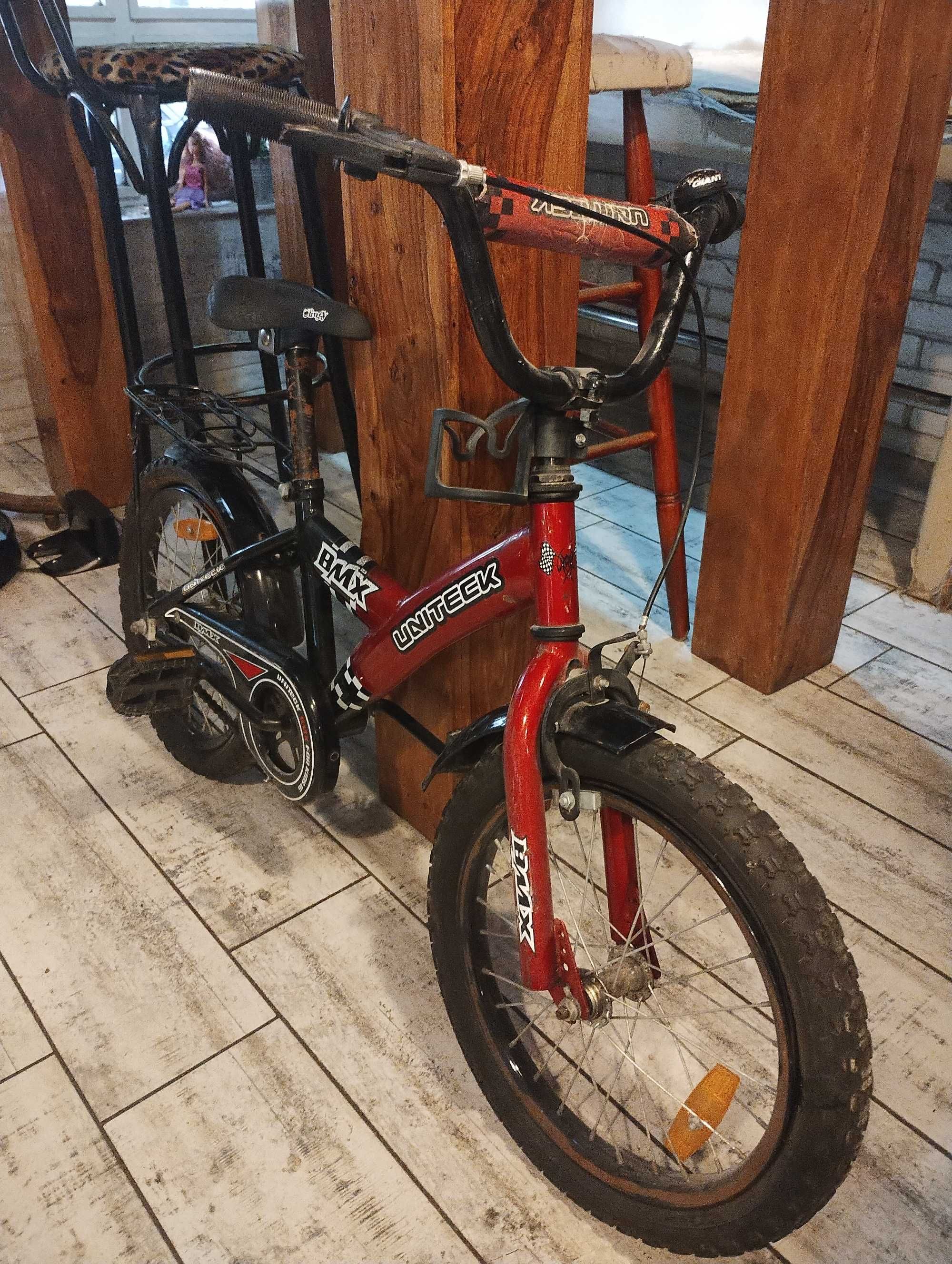 Продава детско колело BMX 16 цола.Перфектно