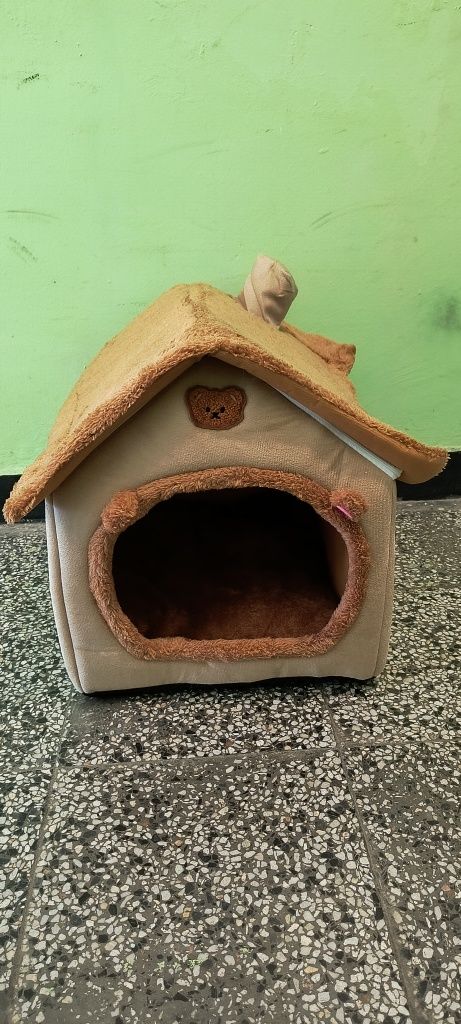 Къщичка за коте или малко кученце