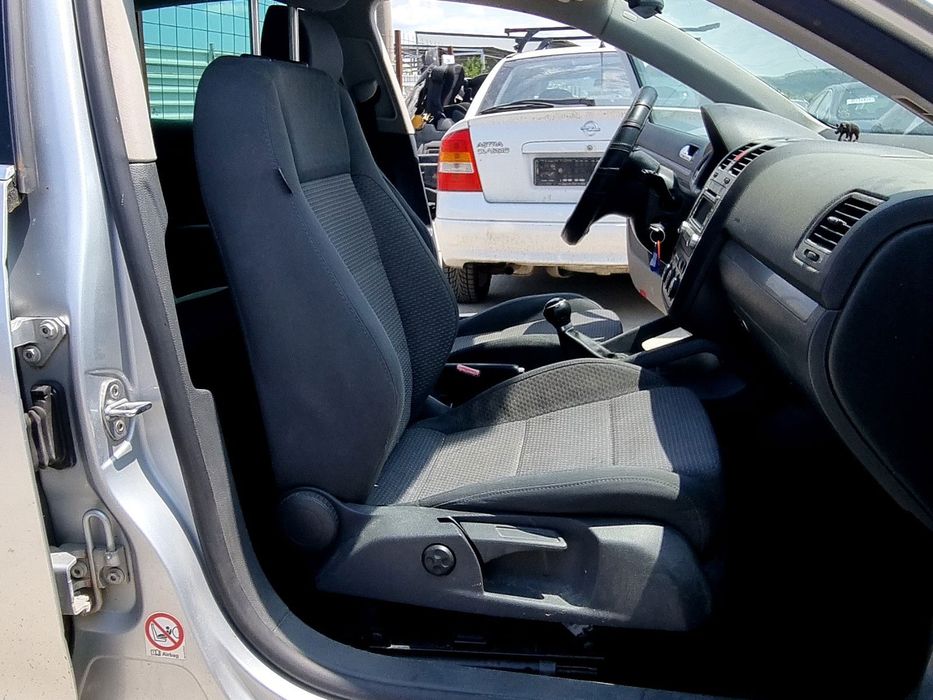 Scaun dreapta fata Volkswagen Jetta 3  (1K2) [Fabr 2005-2010] 1.9 TDI