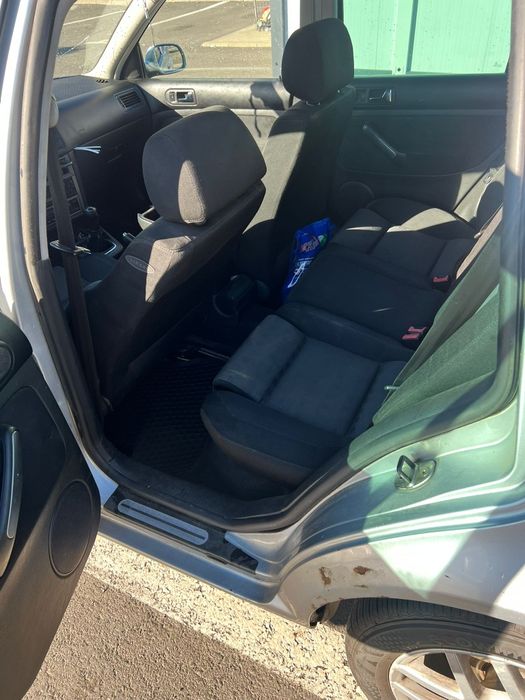 Vând golf 4, 1.9 AXR