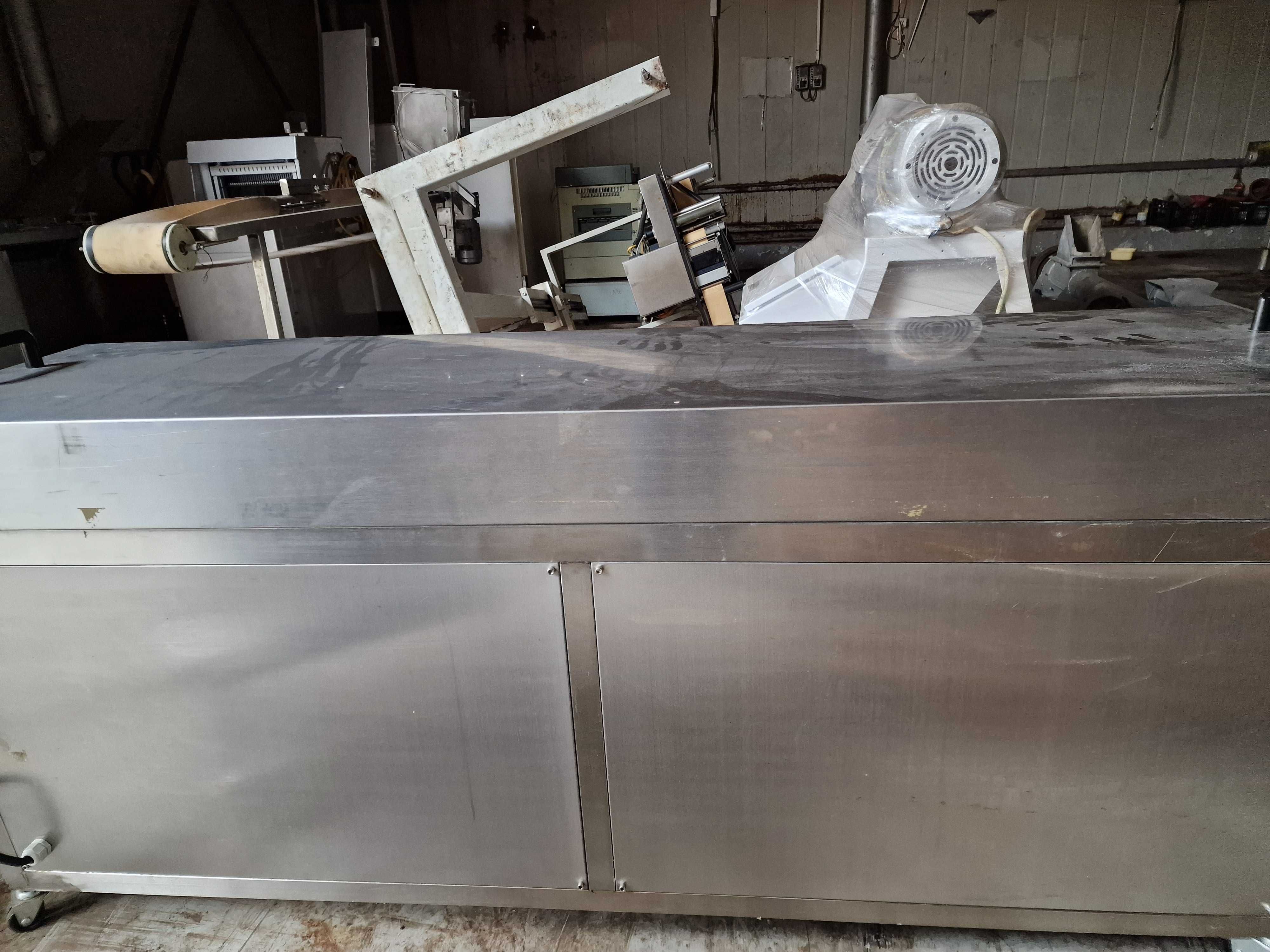Cuva generator ultrasunete