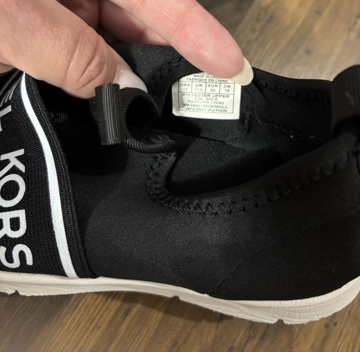 Adidasi slip on Michael kors