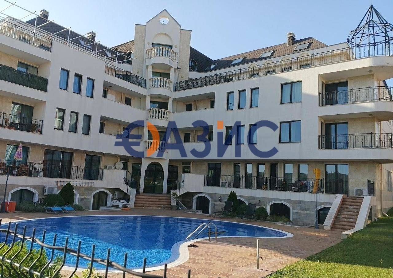 Продава се Тристаен апартамент в Свети Влас - 107 кв.м за 1019 €/кв.м - Снимка #13