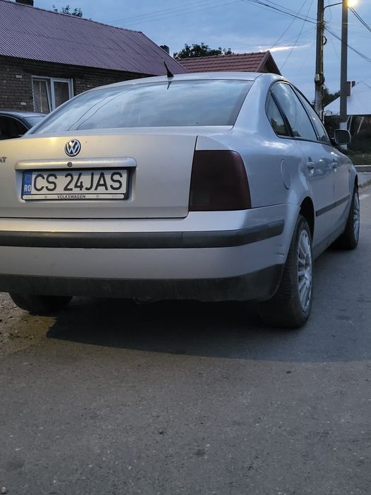 Vw Passat  1.6 benzina