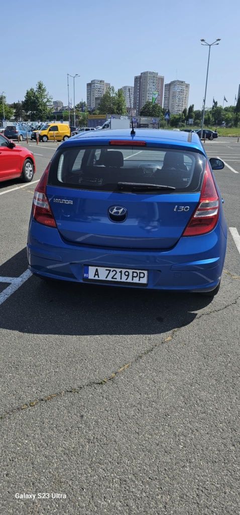 Продавам Hyundai i30