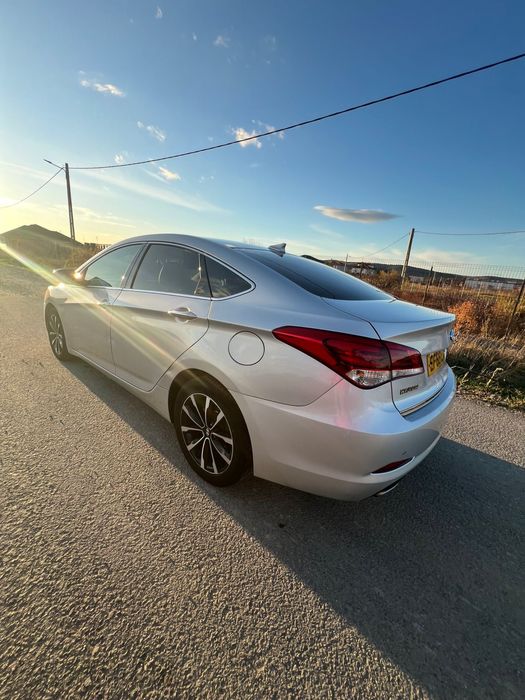 Hyundai i40 2017. Euro 6. Facelift. Full