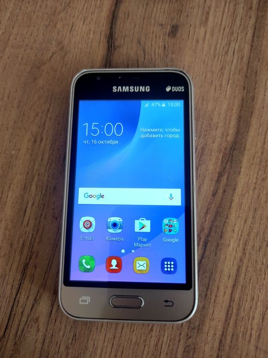 Samsung J1 mini в хорошем состоянии