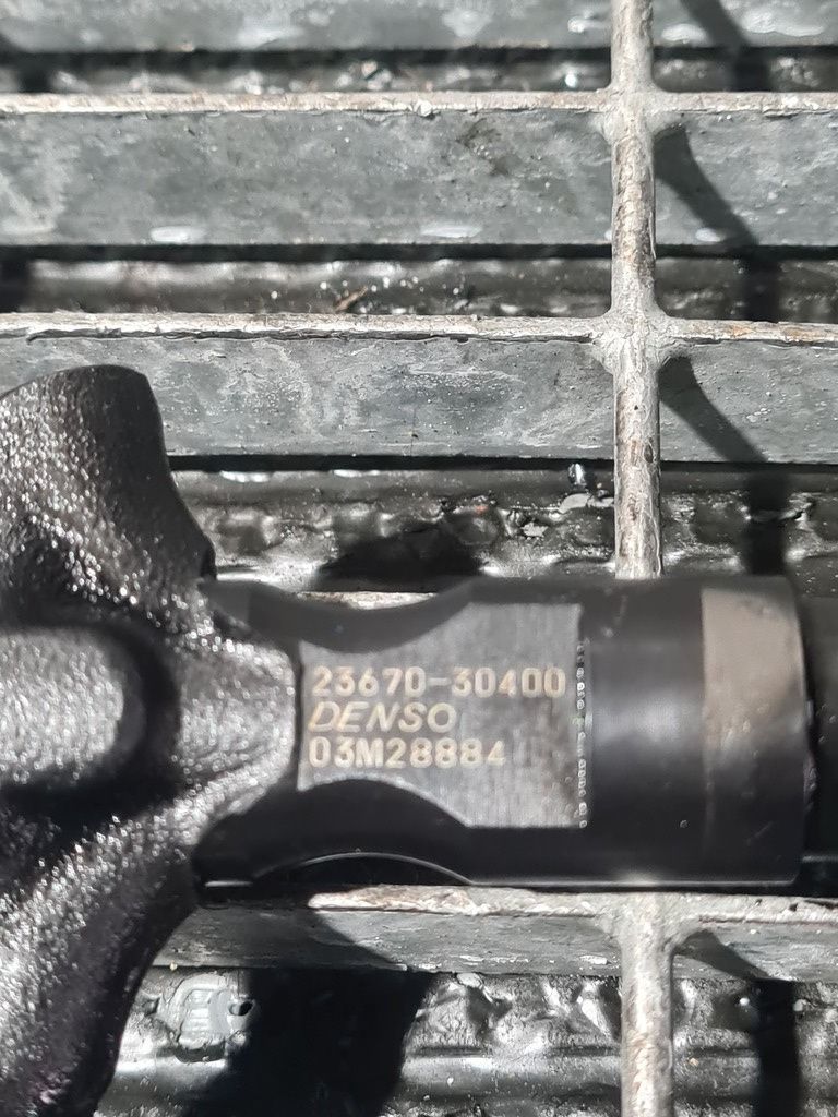 Injector Toyota Hilux 2.5 2010 - 2015 144CP 2KD - FTV (671) 2367030400
