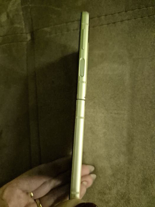 Samsung galaxy z flip 3