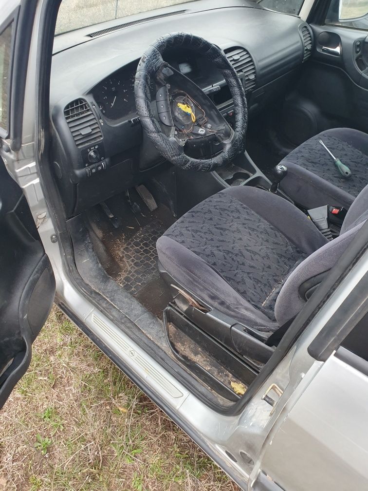 Opel zafira 2.0DTI