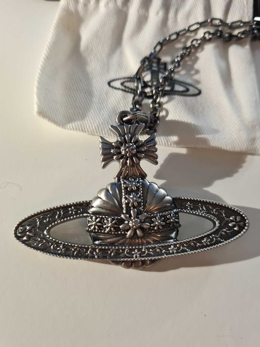 Vivienne Westwood огърлица Flower Engraved necklace