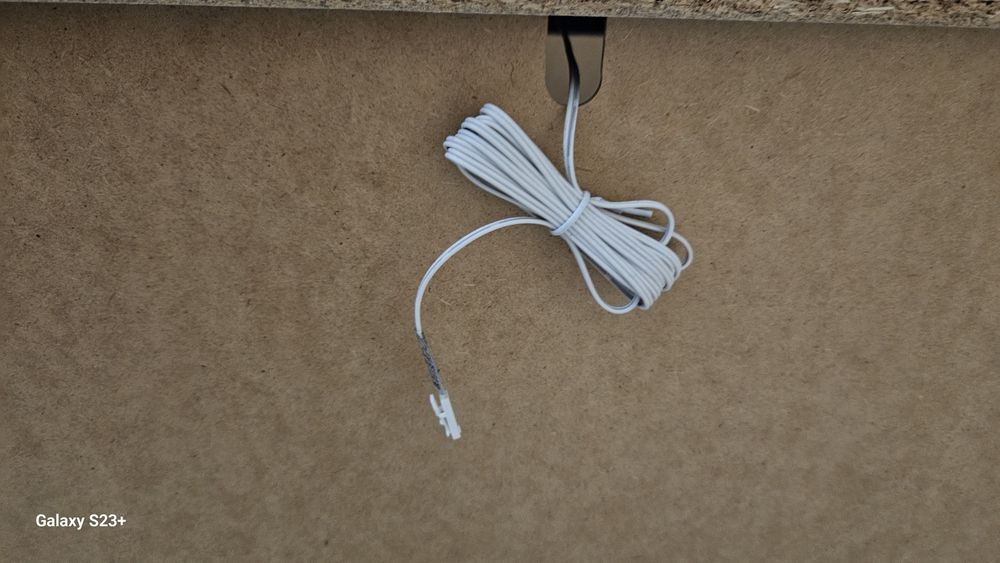 Два броя нощни шкафчета с чекмедже и LED