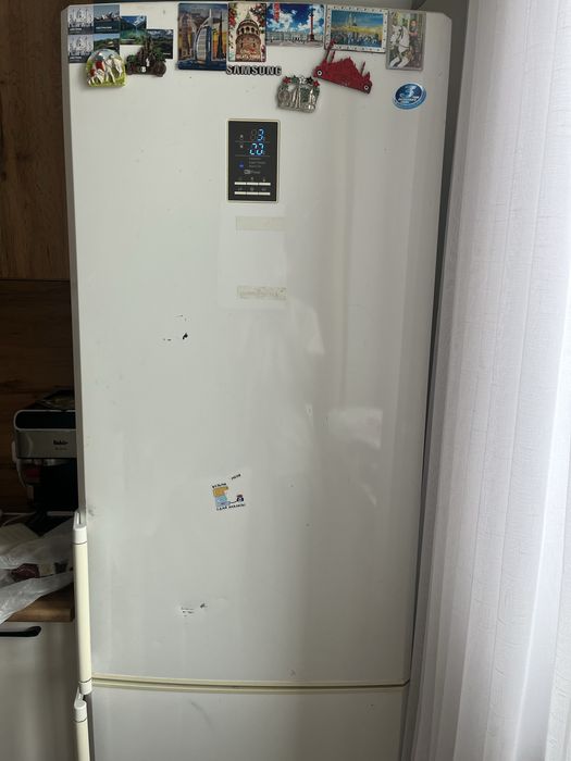 Продаю холодильник рабочий
