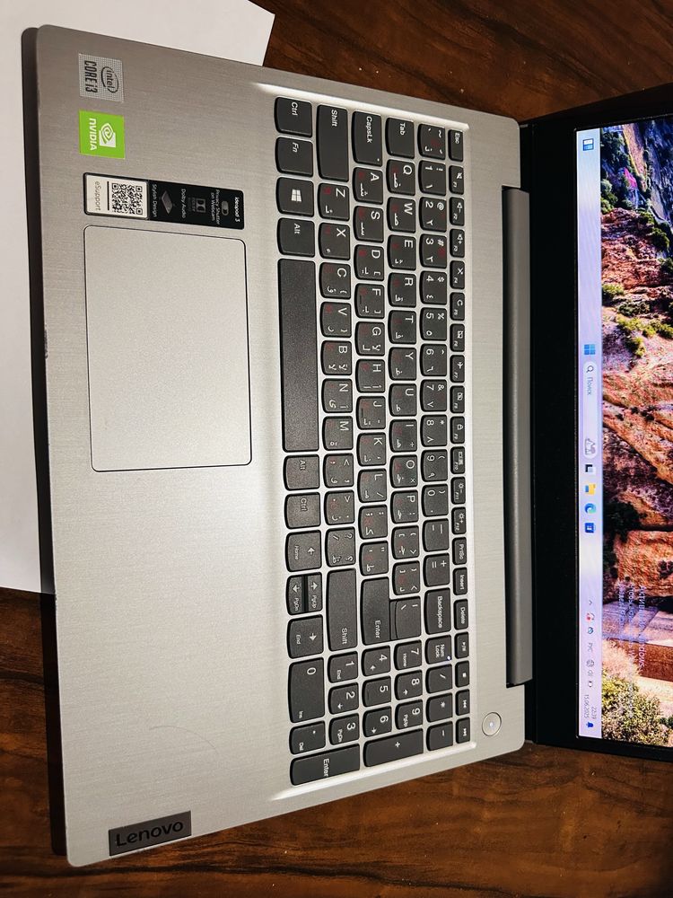 Lenovo core i3 holati ideal narxi arzon