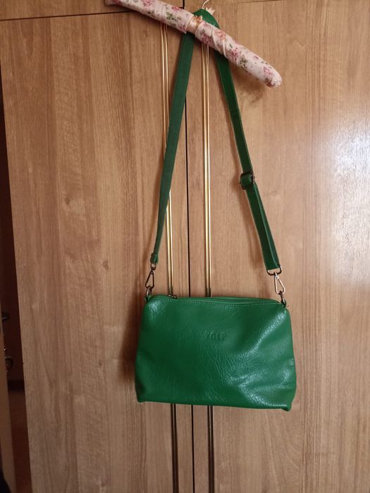 Сумка новая не кожа , но качество хорошее