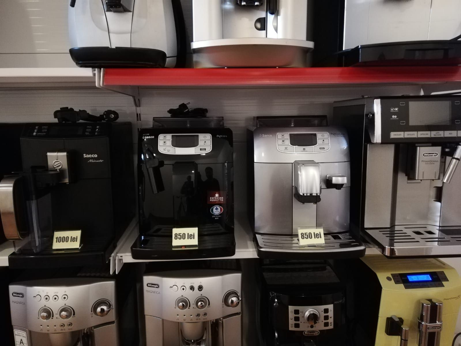 Espressoare Aparate de cafea Delonghi si espresor Saeco Expresor