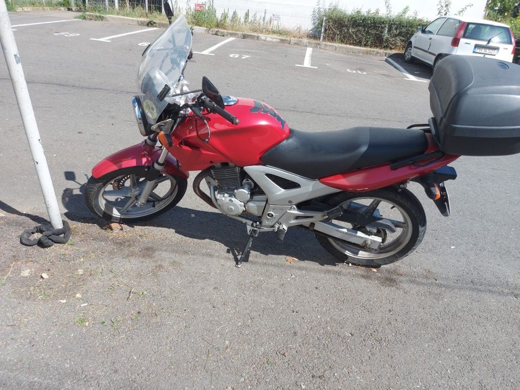 Honda CBF 250CC 2004