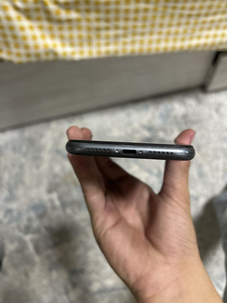 Iphone 11 holati zur aybi yoq