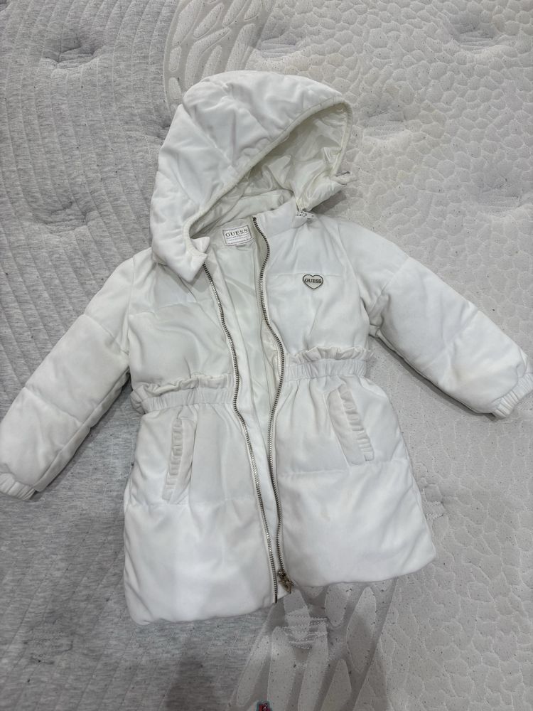 Детско зимно яке Guess