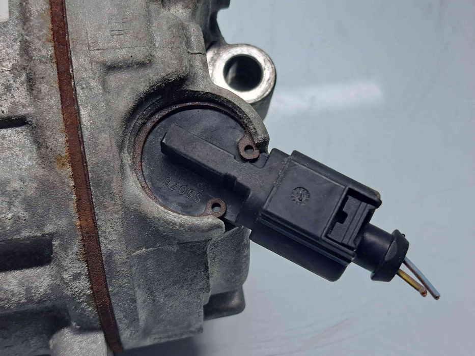 Compresor clima Audi A4 (8K5, B8) Avant [Fabr 2008-2015] 8K0260805L 2.