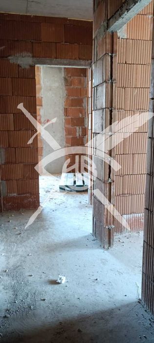 Продава се Многостаен апартамент в Пловдив, Тракия - 150 кв.м за 1467 €/кв.м - Снимка #1