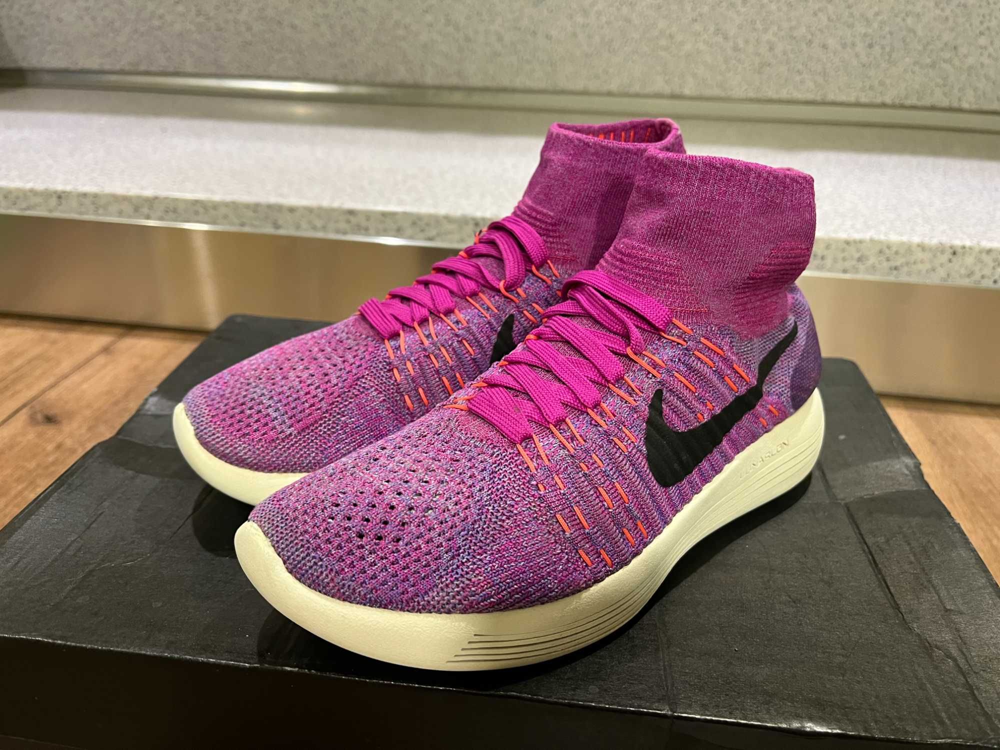 ОРИГИНАЛНИ *** Nike Lunarepic Flyknit Purple