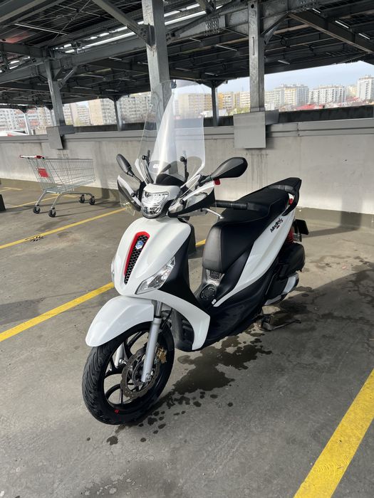 Vand scuter Piaggio Medley S 125