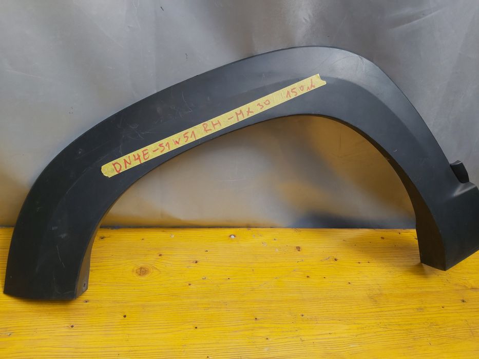 Лайсна  калник мазда мх30 Mazda MX30