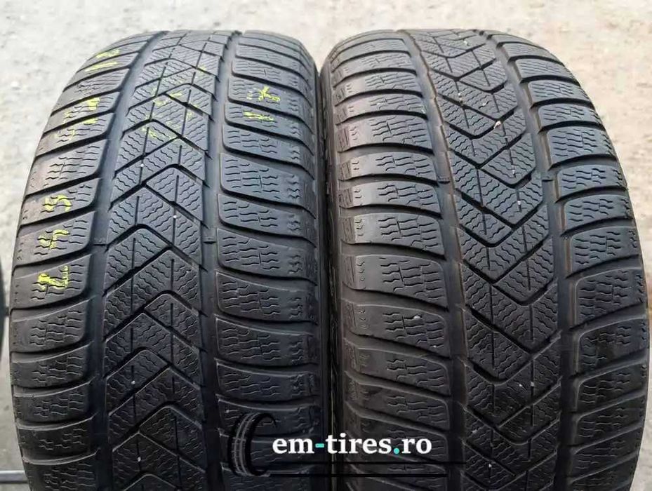 SET 2 Anvelope Iarna 245/45 R18 PIRELLI Sottozero 3 100V - Runflat