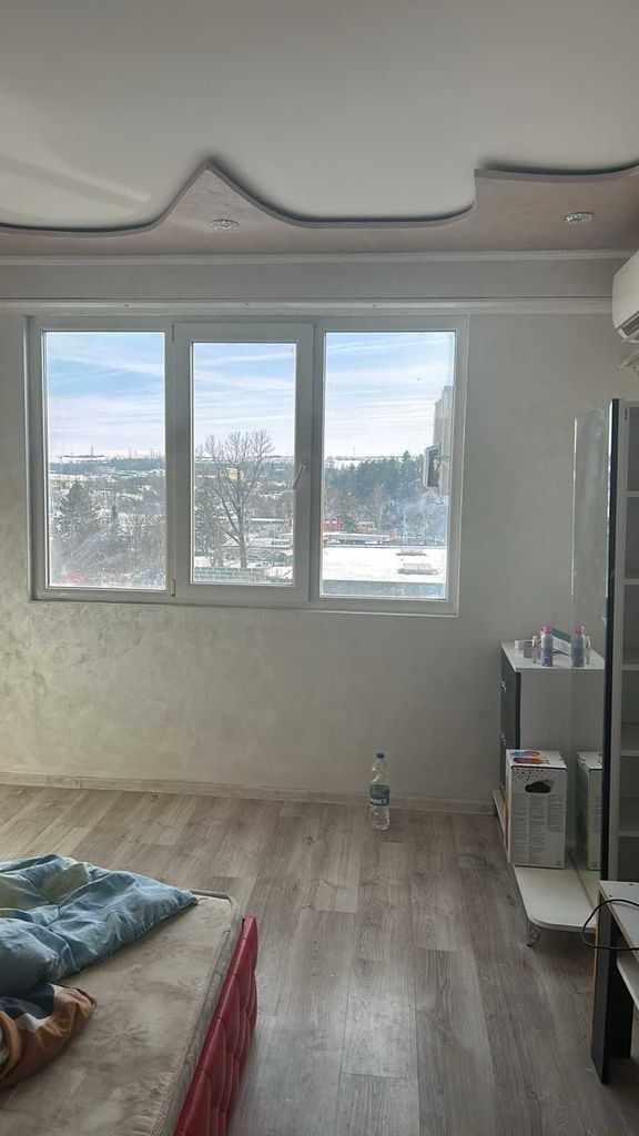 Продава се Двустаен апартамент в Разград, Център - 62 кв.м за 1563 €/кв.м - Снимка #1
