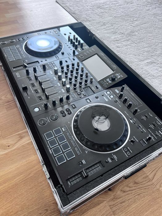 Consola DJ Pioneer XDJ XZ + Flightcase + Decksaver (Nu RX2 RX3 RR AZ)