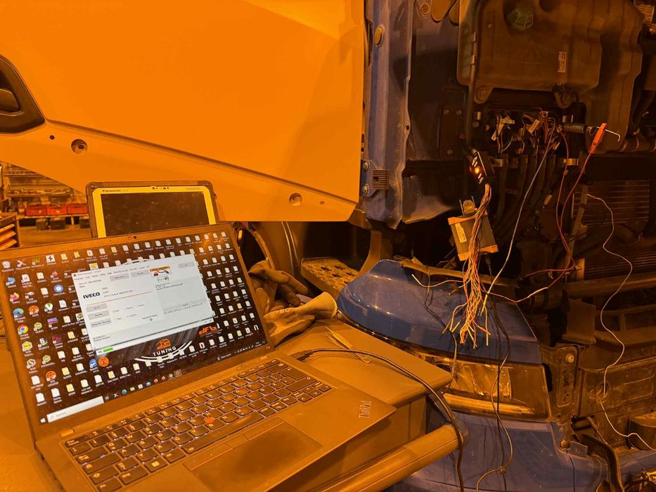 Diagnoze și resoftări Utilaje,Camioane,Autobuze  Si Autoturisme