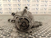 Pompa vacuum motor 2.0D3 2.4D5 E5 Volvo S60 V60 S80 V70 XC70 XC60