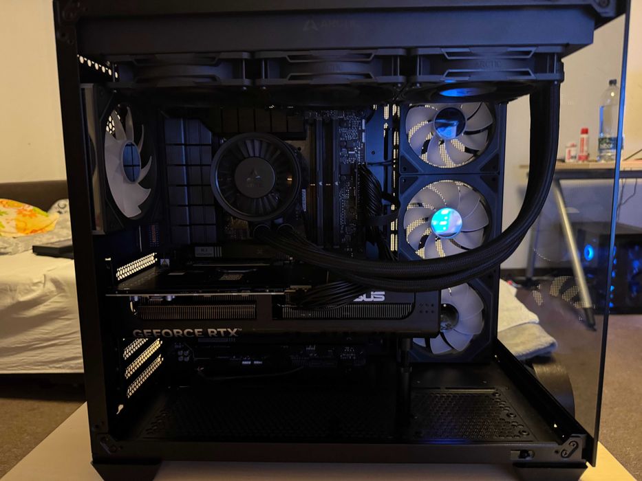 PC Gaming RTX 5070 - build nou - garantie