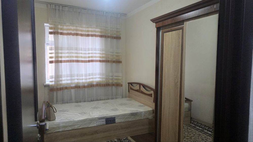 Sergili 5a da 3 xona uy ijaraga beriladi