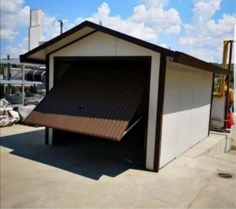 Carpoturi si garaje auto la comanda din panouri sandwich